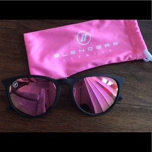 Blenders women’s sunglasses